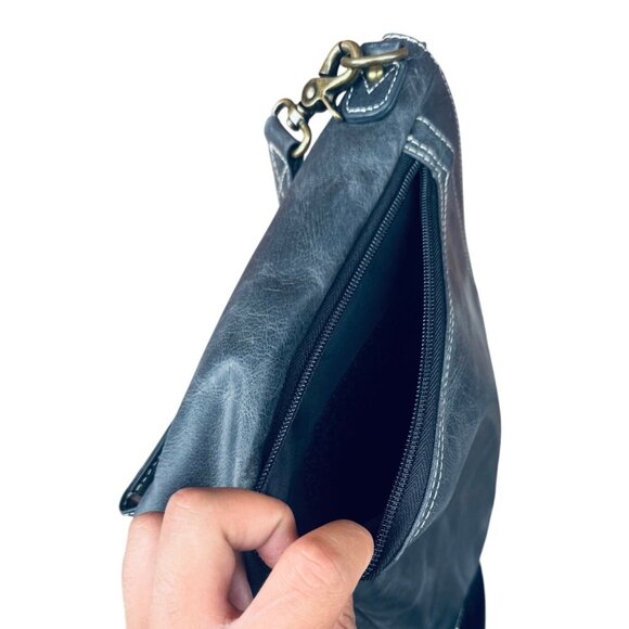 Gun Tote'n Mamas GTM  Black Leather Slim Cross Body Bag Concealed Carry - Picture 6 of 11